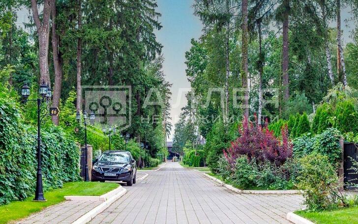 2-этажный коттедж 450 м² с отделкой