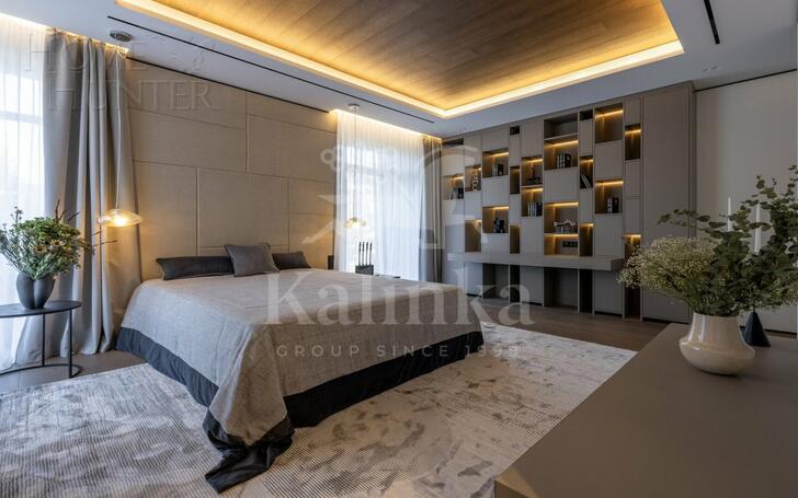 2-этажный коттедж 1 000 м² без отделки