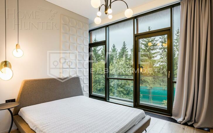 3-этажный таунхаус 240 м² с отделкой