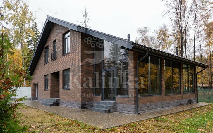 2-этажный коттедж 300 м² без отделки