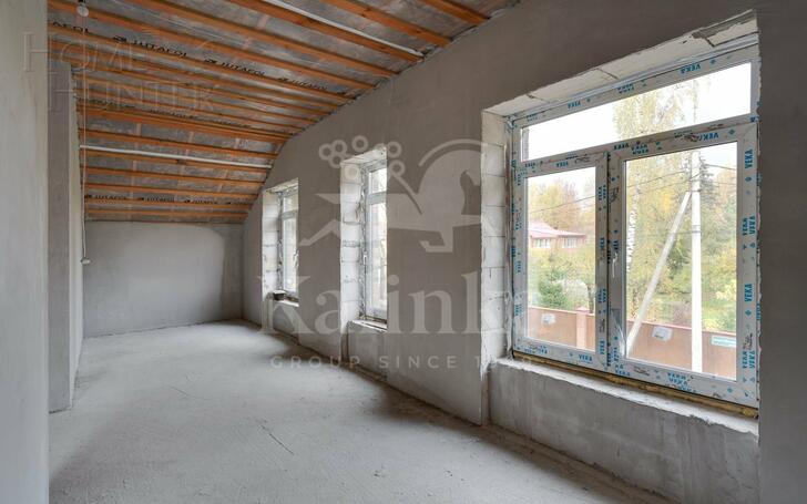 2-этажный коттедж 300 м² без отделки