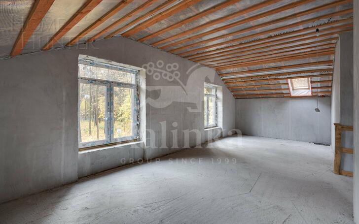 2-этажный коттедж 300 м² без отделки