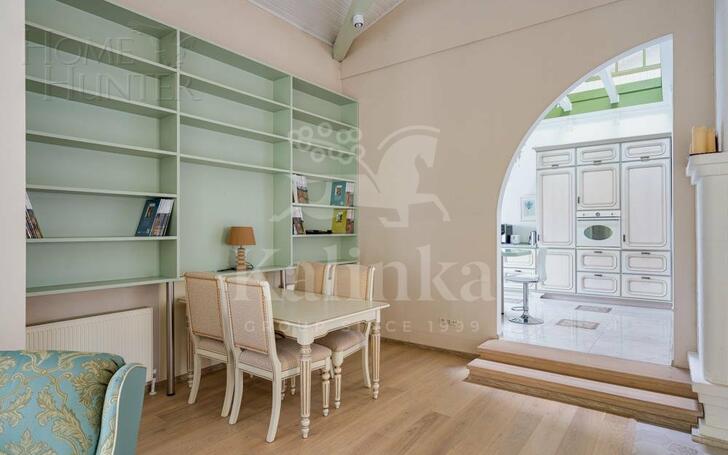 КОТТЕДЖ 244 м² с отделкой