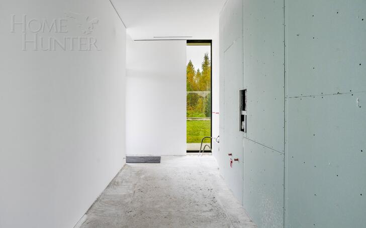 2-этажный коттедж 650 м² без отделки