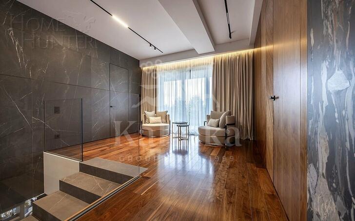 2-этажный коттедж 745 м² с отделкой