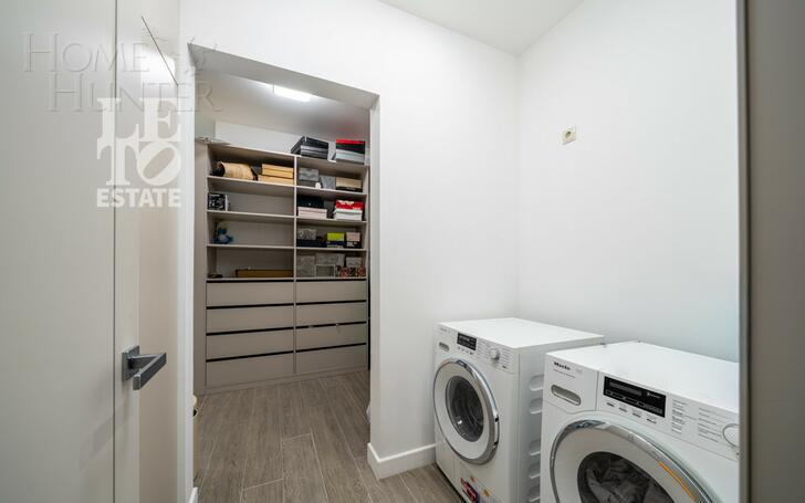 2-этажный коттедж 1 100 м² с отделкой
