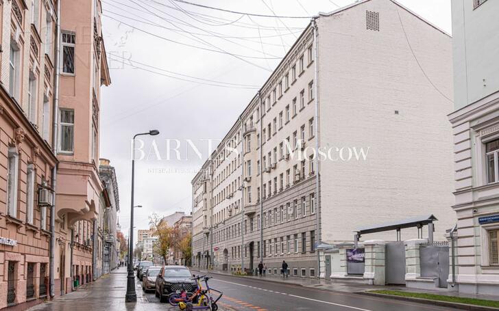 5-КОМН. КВАРТИРА С ОТДЕЛКОЙ 190 М² НА 3 ЭТАЖЕ