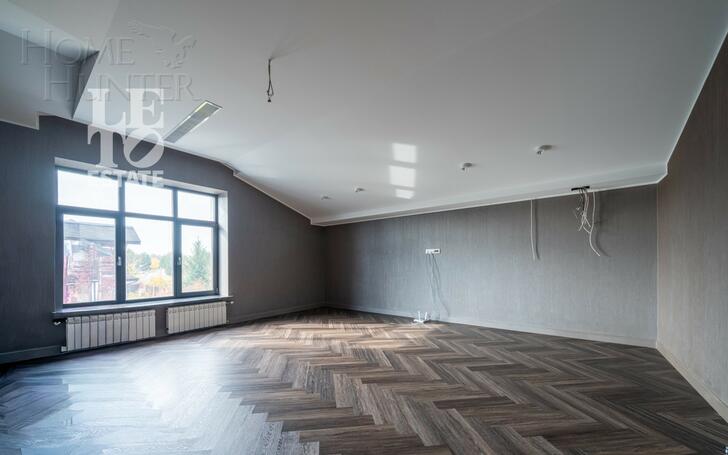 2-этажный коттедж 1 100 м² с отделкой