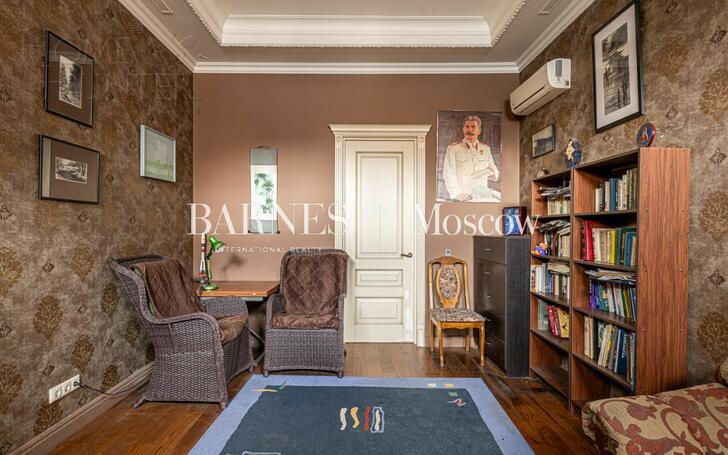 5-КОМН. КВАРТИРА С ОТДЕЛКОЙ 190 М² НА 3 ЭТАЖЕ