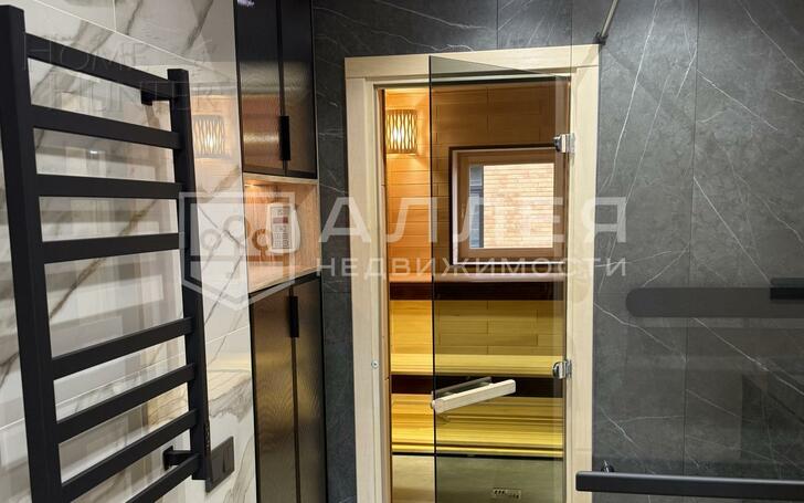 2-этажный коттедж 271 м² с отделкой