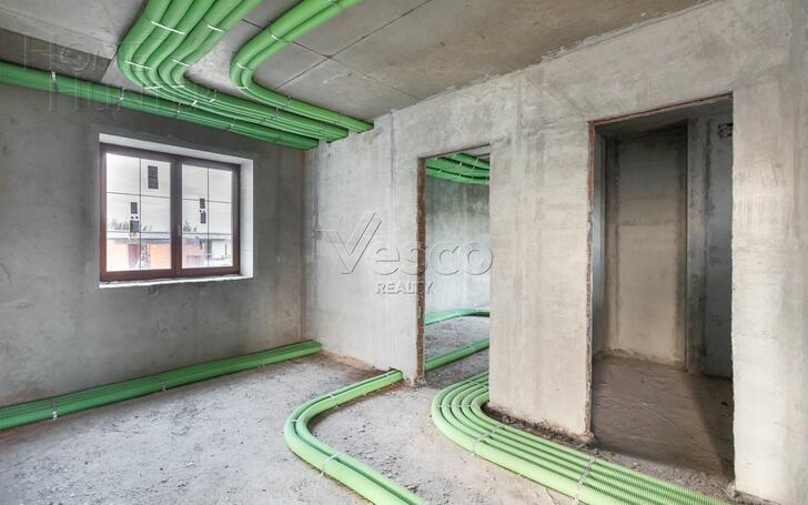 3-этажный коттедж 680 м² без отделки