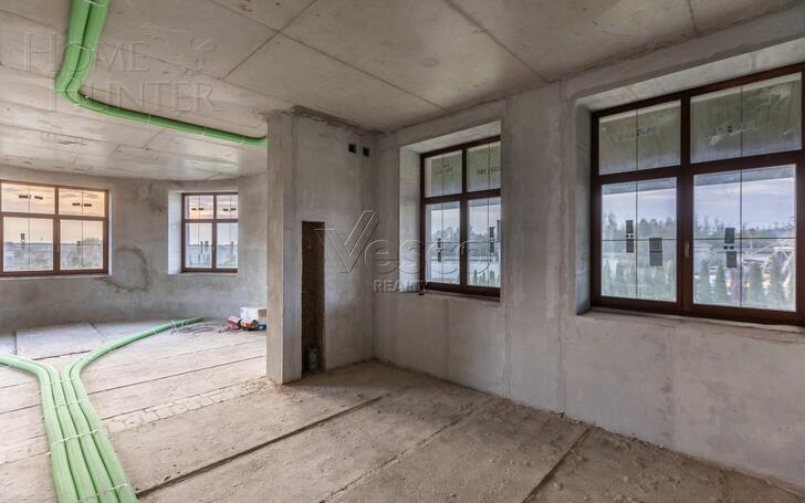 3-этажный коттедж 680 м² без отделки