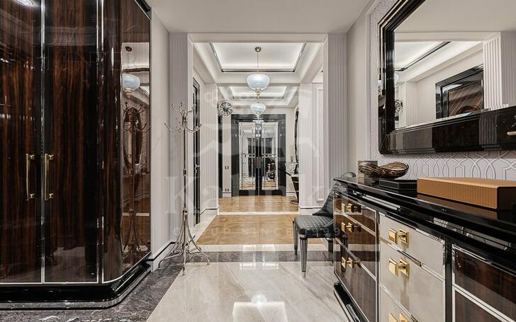 5-КОМН. КВАРТИРА С ОТДЕЛКОЙ 242.42 М² НА 6 ЭТАЖЕ