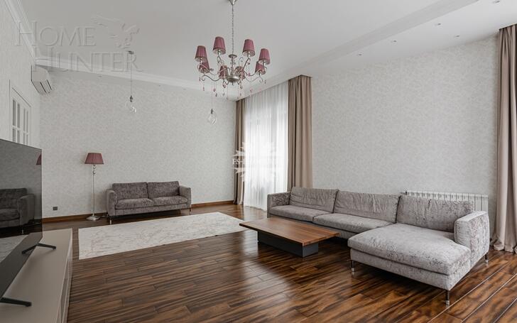 5-КОМН. КВАРТИРА С ОТДЕЛКОЙ 240 М² НА 5 ЭТАЖЕ