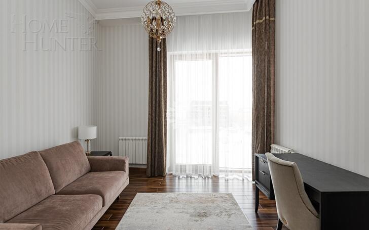 5-КОМН. КВАРТИРА С ОТДЕЛКОЙ 240 М² НА 5 ЭТАЖЕ