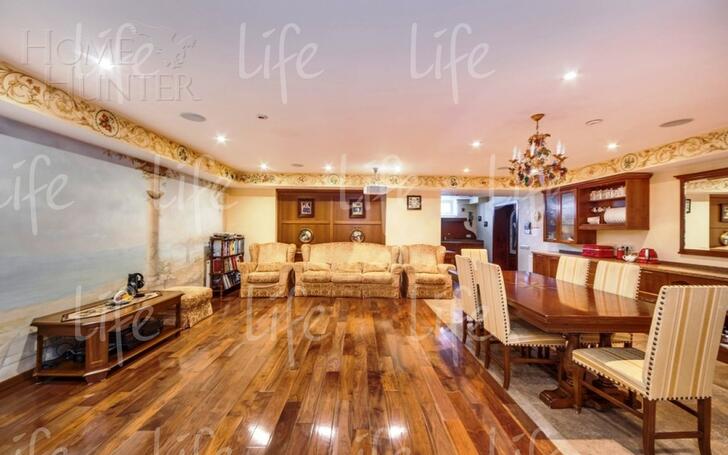 2-этажный коттедж 800 м² с отделкой