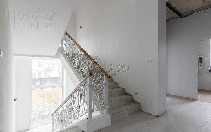 2-этажный коттедж 411 м² без отделки
