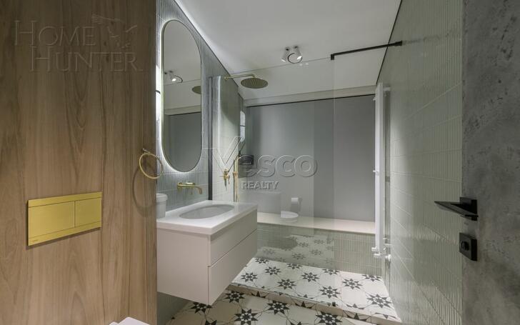 2-этажный коттедж 330 м² с отделкой