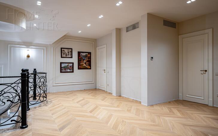2-этажный коттедж 750 м² с отделкой