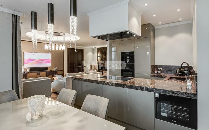 3-КОМН. КВАРТИРА С ОТДЕЛКОЙ 130 М² НА 8 ЭТАЖЕ