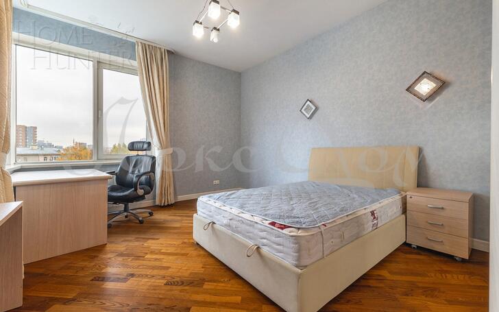 4-КОМН. КВАРТИРА С ОТДЕЛКОЙ 165.4 М² НА 4 ЭТАЖЕ