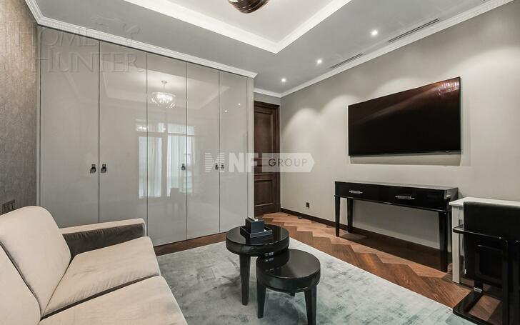 3-КОМН. КВАРТИРА С ОТДЕЛКОЙ 130 М² НА 8 ЭТАЖЕ
