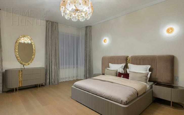 2-этажный коттедж 300 м² с отделкой