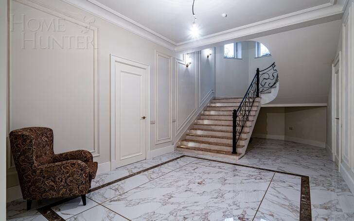 2-этажный коттедж 750 м² с отделкой