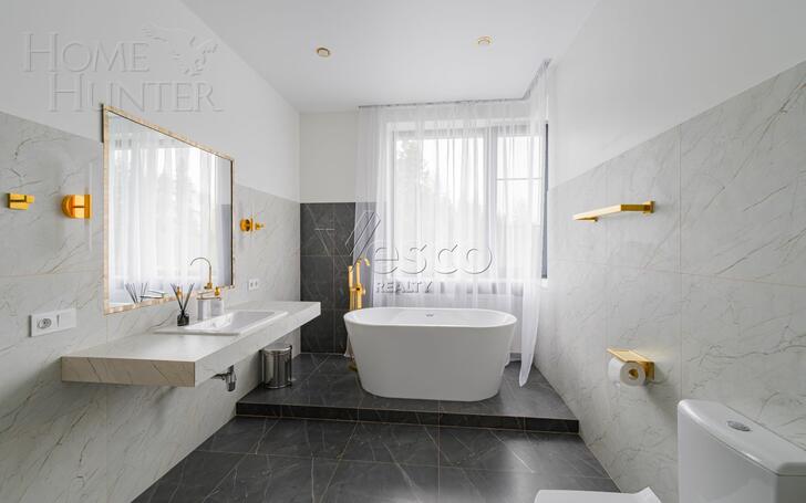 2-этажный коттедж 312 м² с отделкой