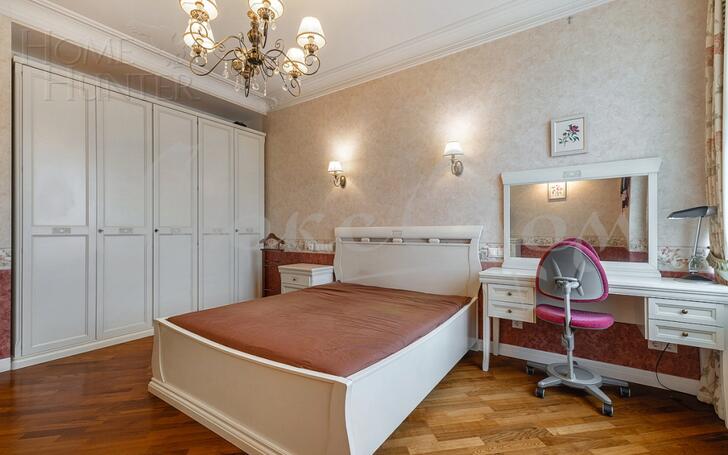 4-КОМН. КВАРТИРА С ОТДЕЛКОЙ 165.4 М² НА 4 ЭТАЖЕ