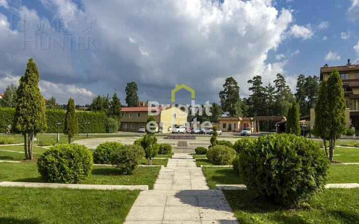 2-этажный таунхаус 330 м² без отделки