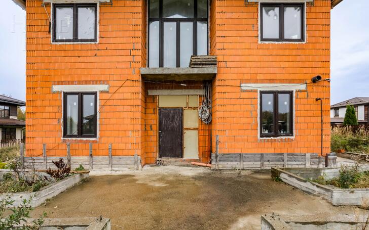 2-этажный коттедж 315 м² без отделки