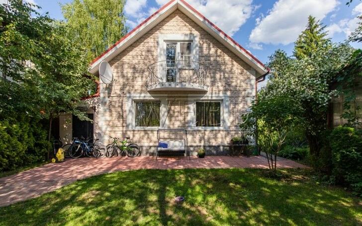 2-этажный коттедж 490 м² с отделкой