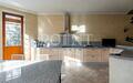 5-КОМН. КВАРТИРА С ОТДЕЛКОЙ 220.3 М² НА 2 ЭТАЖЕ