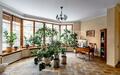 5-КОМН. КВАРТИРА С ОТДЕЛКОЙ 220.3 М² НА 2 ЭТАЖЕ