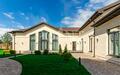 3-этажный коттедж 1 445 м² с отделкой