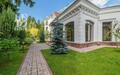 3-этажный коттедж 1 200 м² с отделкой