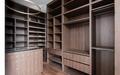 3-этажный таунхаус 945 м² с отделкой