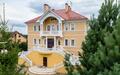 3-этажный коттедж 750 м² с отделкой