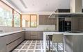2-этажный коттедж 1 330 м² с отделкой