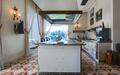 2-этажный коттедж 2 100 м² с отделкой