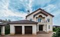 2-этажный коттедж 450 м² с отделкой