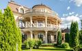 2-этажный коттедж 2 400 м² с отделкой