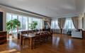 3-этажный коттедж 2 300 м² с отделкой
