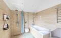 2-этажный коттедж 300 м² с отделкой
