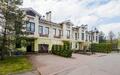 3-этажный таунхаус 240 м² с отделкой