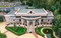 2-этажный коттедж 1 700 м² с отделкой