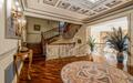 2-этажный коттедж 1 300 м² с отделкой