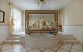 2-этажный коттедж 2 500 м² с отделкой