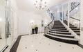 2-этажный коттедж 1 100 м² с отделкой